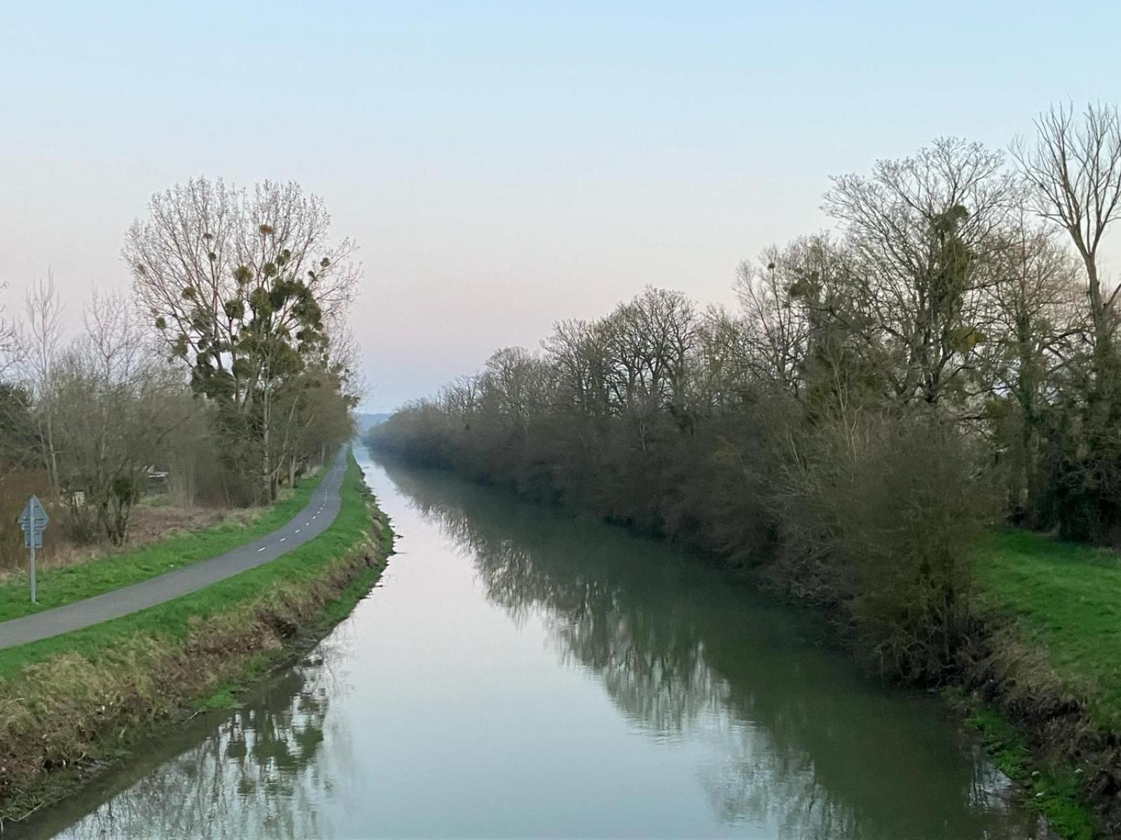 Du Panier Au Gite Vouziers المظهر الخارجي الصورة